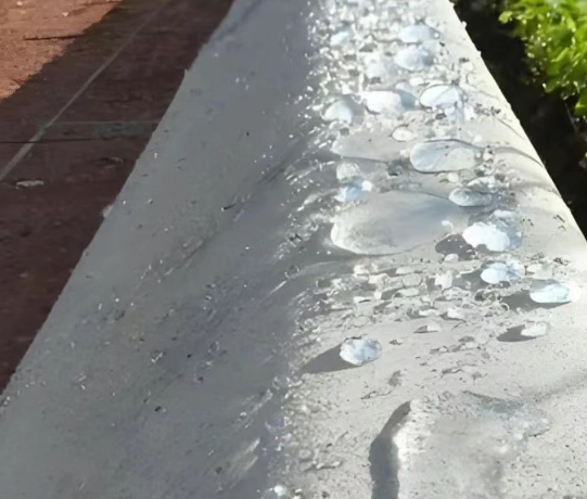 普兰店硅烷浸渍涂料在混凝土保护中的应用